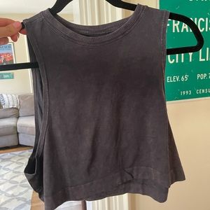 Workout crop tank size XS